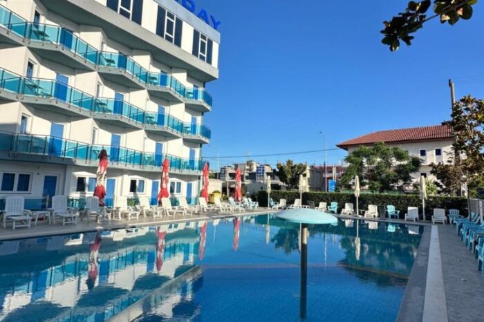 ALBANIA | VELIPOJ | Hotel Holiday