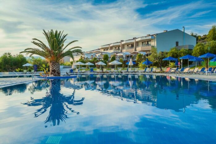 GREQI |  Kasandra| Nea Skioni | Xenios Anastasia Resort & Spa 5*